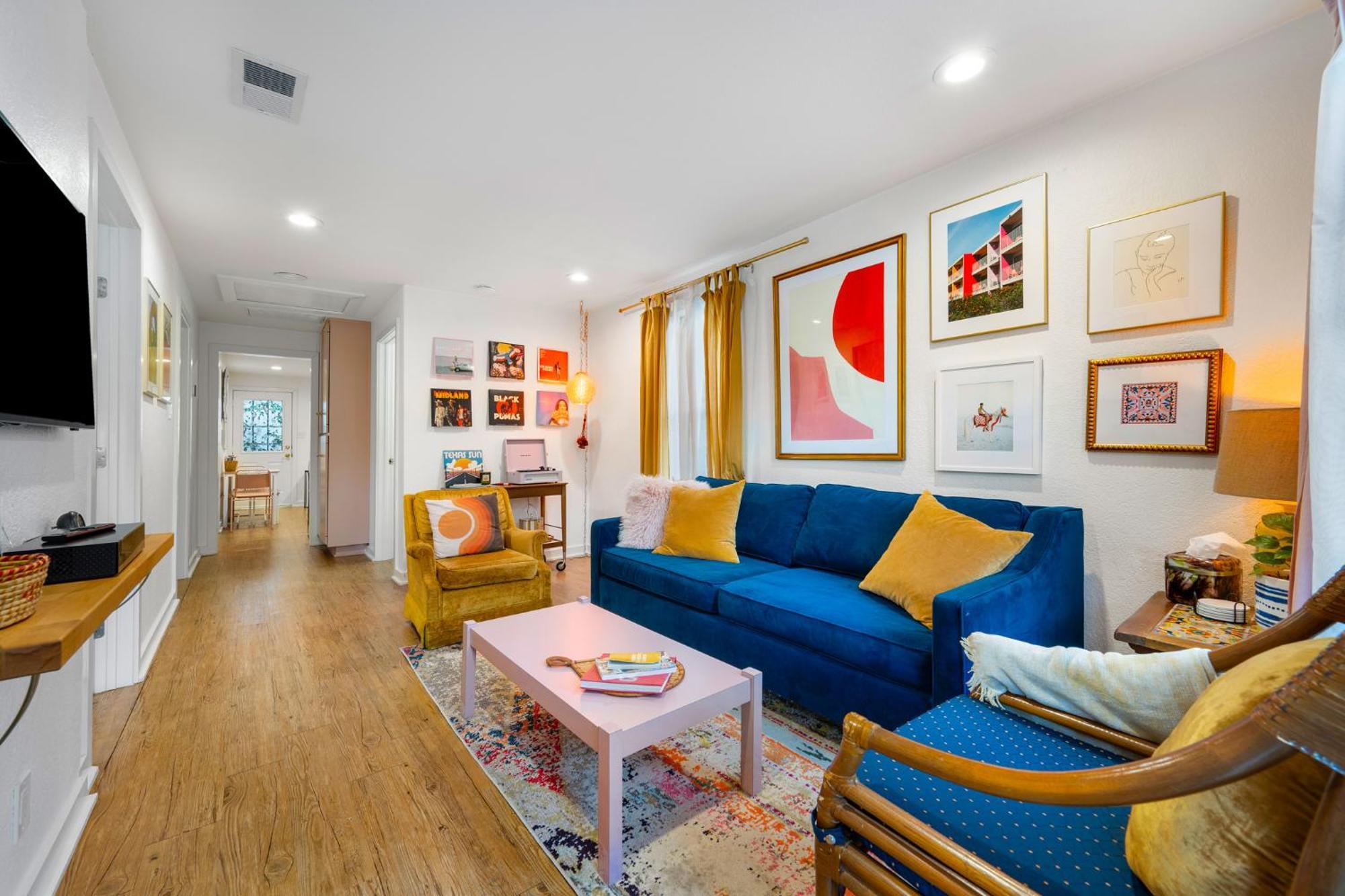 Stylish, Artsy Bungalow Central Eastside Austin Exterior foto